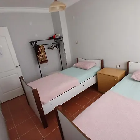 Sezaibulut Guenluek Kiralik Διαμέρισμα